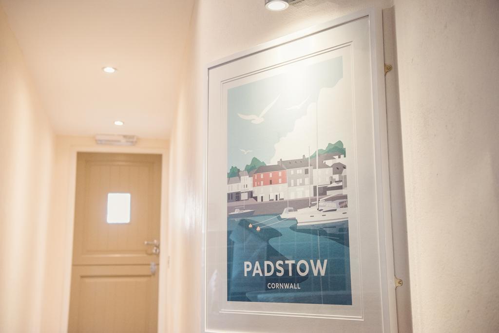 Padstow Breaks - Cottages & Apartments Extérieur photo